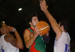 Tres victorias locales, con una sorpresa