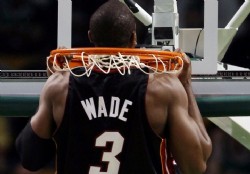 Wade llega a Miami para reunirse con los Heat