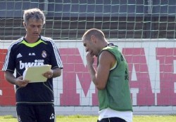 Mourinho despert a Karim Benzema