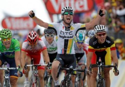 Mark Cavendish se qued con la quinta etapa del Tour