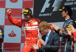 Alonso se favoreci por el error del box Red Bull