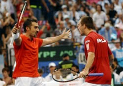 Serbia vive y Djokovic est acechando