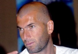 Zidane visitar� Mali en lucha contra pobreza
