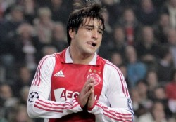 Lodeiro y Texeira marcaron en Holanda