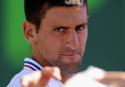 Djokovic domina a Troicki y avanza a octavos de final