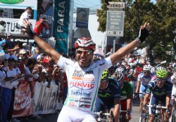 Aguilar venci a Simn en un final pedal contra pedal