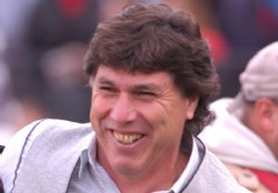 "JR" dice que Cristiano patea como �l
