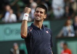 Nole gan� pero Roger dio una mano