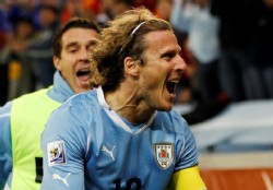 La celeste no puede deste�irse ante Per�