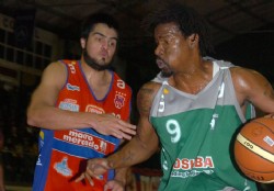 Un Goes renovado triunf� con holgura