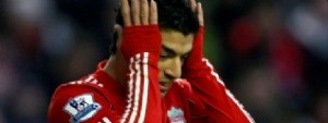 Hinchas del Liverpool le dan apoyo a Su�rez