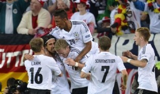 Alemania clasific� a semifinales
