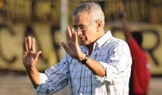 Gregorio fue presentado en Olimpia