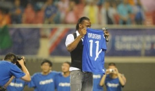Drogba afirm� que no se fue a China por dinero