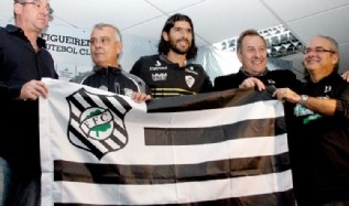 Perdi� el Figueirense de Abreu
