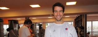 "Trabajar con Forl�n da una credibilidad que no es real"