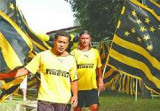 De los Santos no se mueve