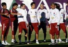 Far�as convoca dos juveniles por lesiones