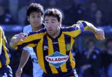 "Kily" Gonzlez tiene un pie en San Lorenzo