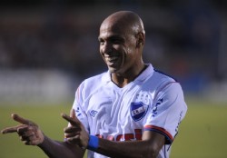 Nacional va al frente