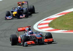 Button vol� en el Estambul Park