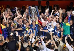Inter recibe el mayor premio econmico