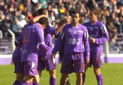 Defensor quiere seguir los festejos
