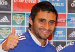 De la mano de "Charly"