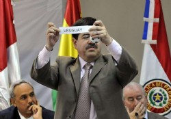 Uruguay al Grupo A con Per� y Argentina