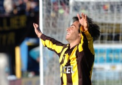 Sale a defender el nuevo liderazgo de punta