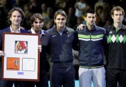El Masters rinde homenaje a Moy�