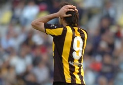 El 9 que quiere Pe�arol es uruguayo