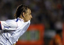 Gremio quiere a Coates para la Libertadores