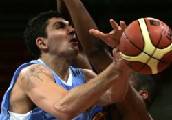 Uruguay con Argentina y Puerto Rico