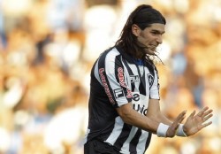 El "Loco" marc� en goleada del Botafogo