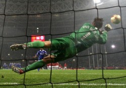 Van der Sar se retirar� al final de la temporada