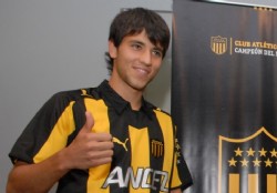 Fede Rodr�guez puede quedarse en Pe�arol