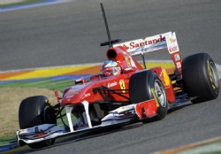 Alonso fue el más rápido en sesión matutina