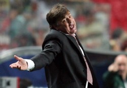 El "Rifle" se qued� sin DT en el Osasuna