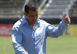 Carlos Mar�a Morales sigue en River Plate