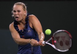 Bartoli se las ver� con  Wozniacki