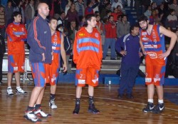 Goes quiere probarse el traje de l�der