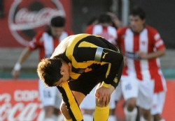 Pe�arol comienza a despedirse del Uruguayo