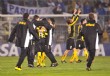 Pe�arol, otra vez festej� en Santiago