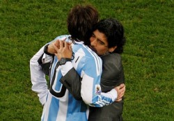 "Lionel Messi dio otra c�tedra"