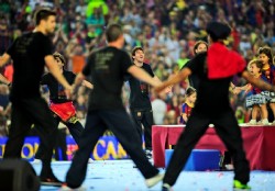 "Ni drogas, ni �rbitros comprados: f�tbol"