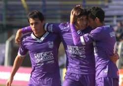 Jug� a media m�quina y le  fue suficiente