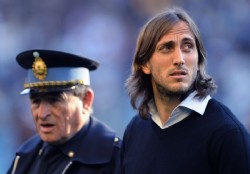 Luis Zubeld�a ofrecido a Nacional