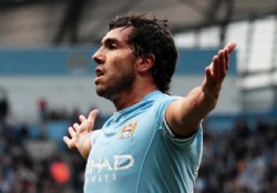 Eval�an "trueque" entre Tevez y Eto�o