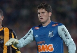 Arquero del Santos desbanc� a Mazurkiewicz